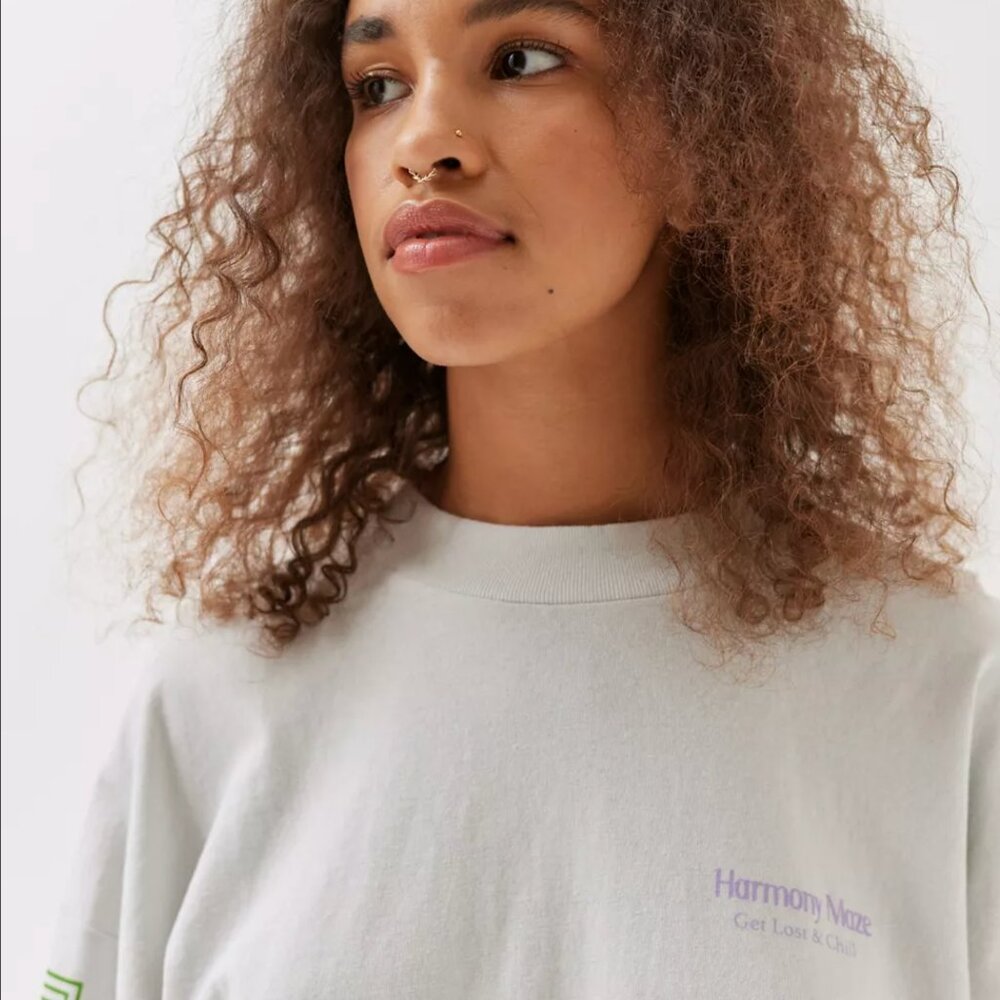 UO Urban Outfitters Harmony Maze Oversized Long Sleeve Tee Size Extra Small XS